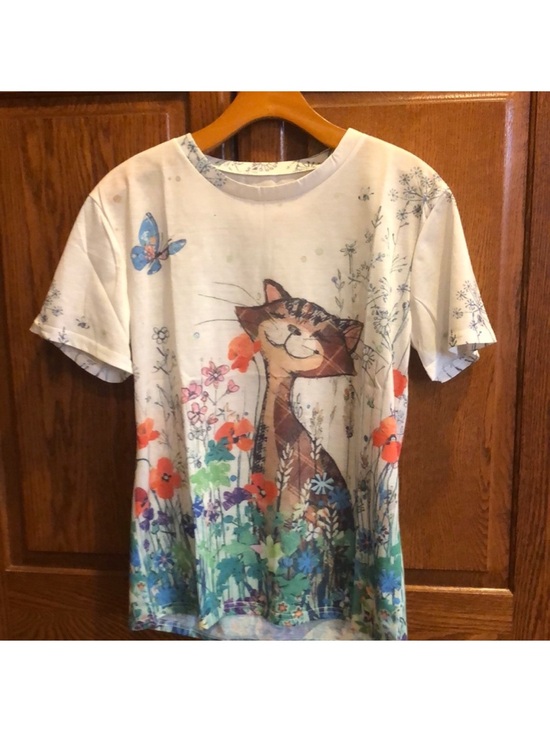Other - Cream Graphic Cat Tee with Floral Print